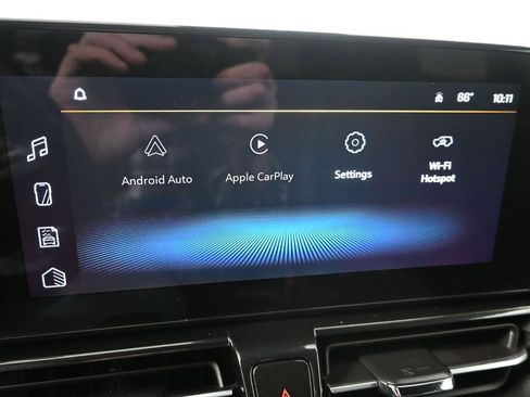 Used 2024 Chevrolet TrailBlazer RS w/ Driver Confidence Package image 17