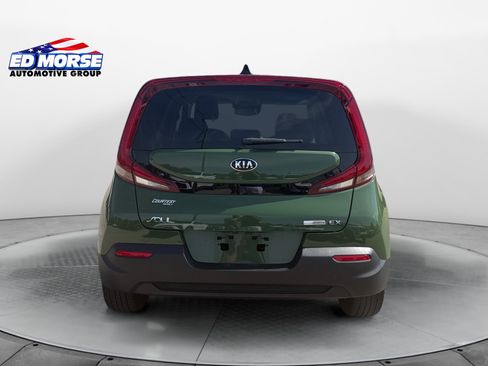 Used 2021 Kia Soul EX FWD image 4