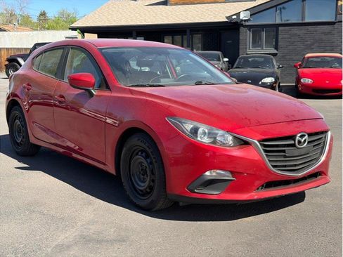 Used 2016 MAZDA MAZDA3 i Sport image 3