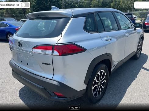 Used 2024 Toyota Corolla Cross AWD Hybrid image 5