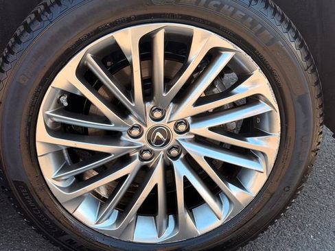 Certified 2022 Lexus RX 450h AWD w/ Luxury Package image 14