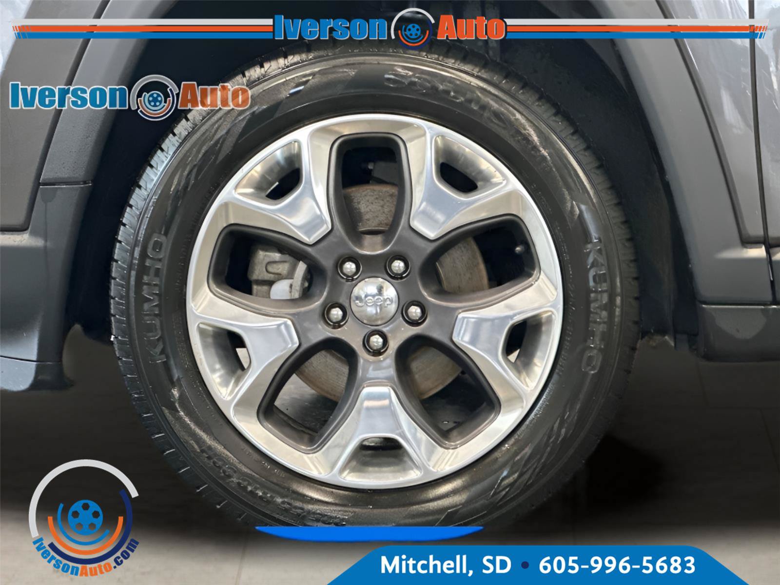 Used 2019 Jeep Compass Limited w/ Safety & Security Group AWD/4WD image 11