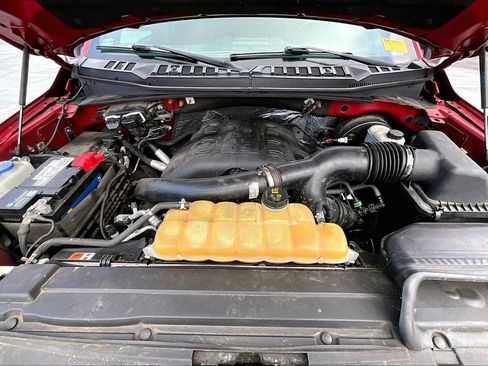 Used 2016 Ford F150 XLT w/ Equipment Group 302A Luxury image 9