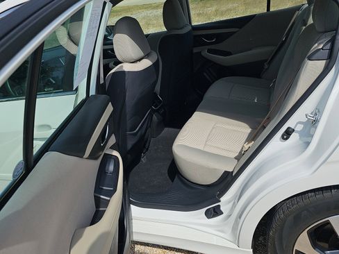 Used 2022 Subaru Legacy Premium image 14