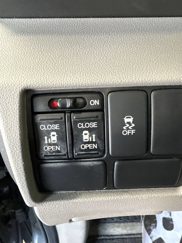 Used 2016 Honda Odyssey EX image 31