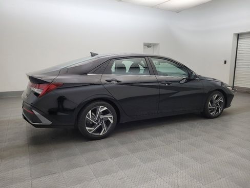 Used 2024 Hyundai Elantra SEL w/ Convenience Package image 10