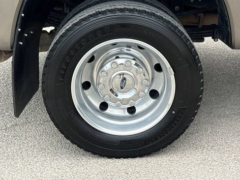 Used 2022 Ford F450 Lariat w/ Lariat Ultimate Package AWD/4WD image 11