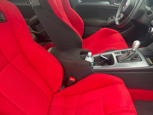 Used 2024 Honda Civic Type R image 4