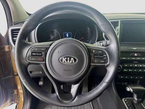 Used 2019 Kia Sportage EX w/ EX Technology Package image 10
