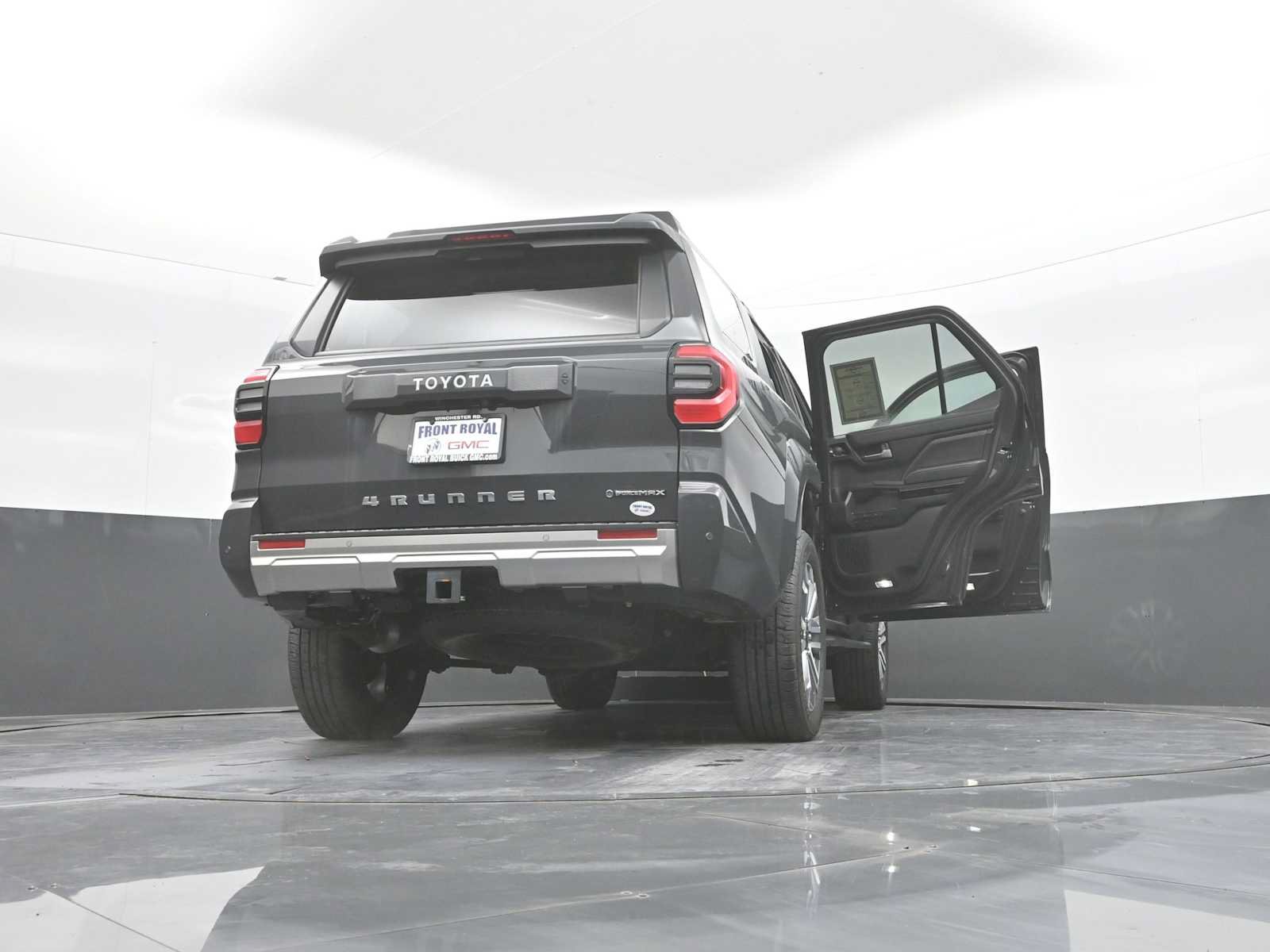 Used 2025 Toyota 4Runner Limited AWD/4WD image 56