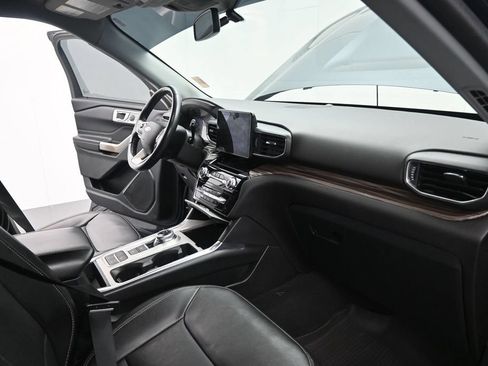 Used 2023 Ford Explorer Limited w/ Equipment Group 301A RWD image 22