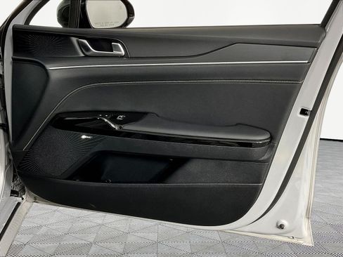 Used 2025 Kia K5 GT w/ GT1 Package FWD image 28