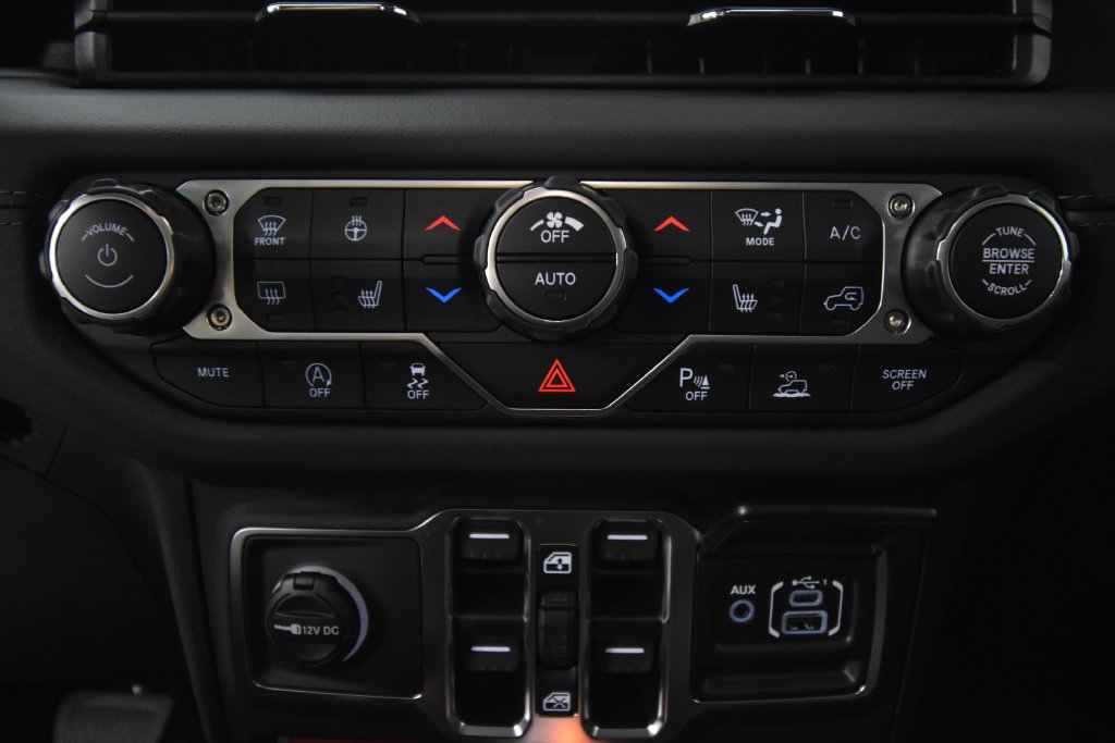 New 2027 Jeep Gladiator Mojave AWD/4WD image 26