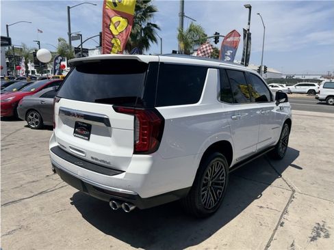 Used 2021 GMC Yukon Denali w/ Denali Premium Package RWD image 6