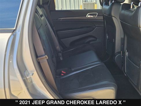 Used 2021 Jeep Grand Cherokee Laredo X image 26