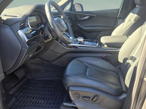 Used 2022 Audi Q7 Premium Plus w/ Premium Plus Package image 13
