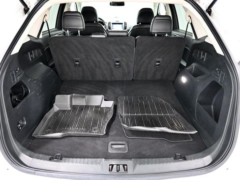 Used 2019 Ford Edge SEL w/ Equipment Group 201A AWD/4WD image 32