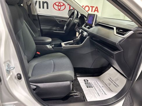 Used 2024 Toyota RAV4 LE image 13