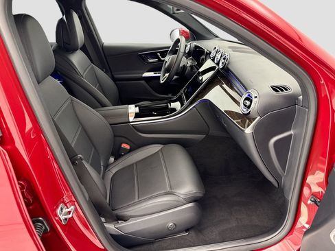 Certified 2026 Mercedes-Benz GLC 300 image 19