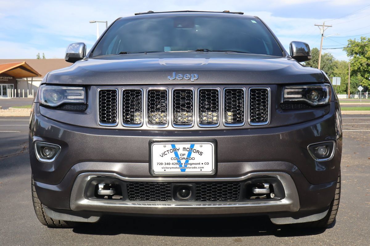 Used 2014 Jeep Grand Cherokee Overland w/ Advanced Technology Group AWD/4WD image 13