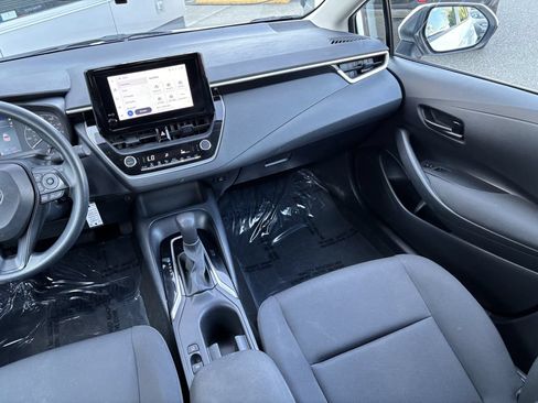 Used 2023 Toyota Corolla LE FWD image 22