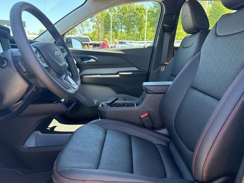 New 2027 Chevrolet Bolt RS FWD image 9