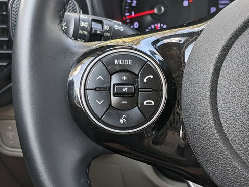 Used 2020 Kia Soul EX image 38