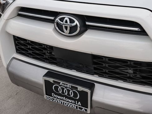 Used 2024 Toyota 4Runner TRD Off-Road image 5