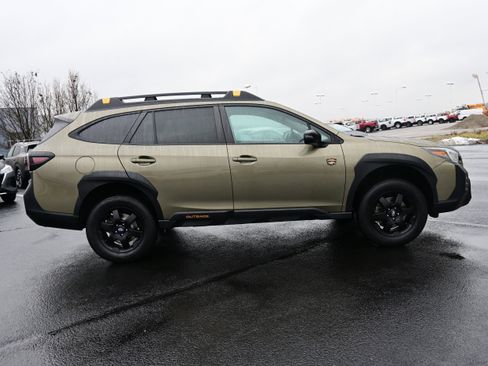 Used 2023 Subaru Outback Wilderness image 5