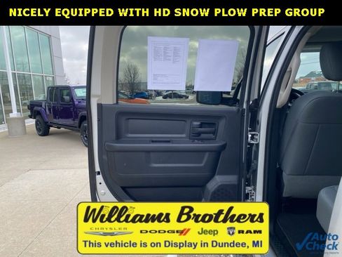 Used 2016 RAM 2500 Tradesman w/ Chrome Appearance Group image 20