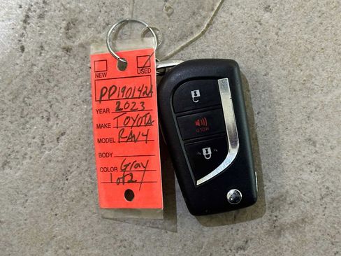 Certified 2023 Toyota RAV4 LE image 31