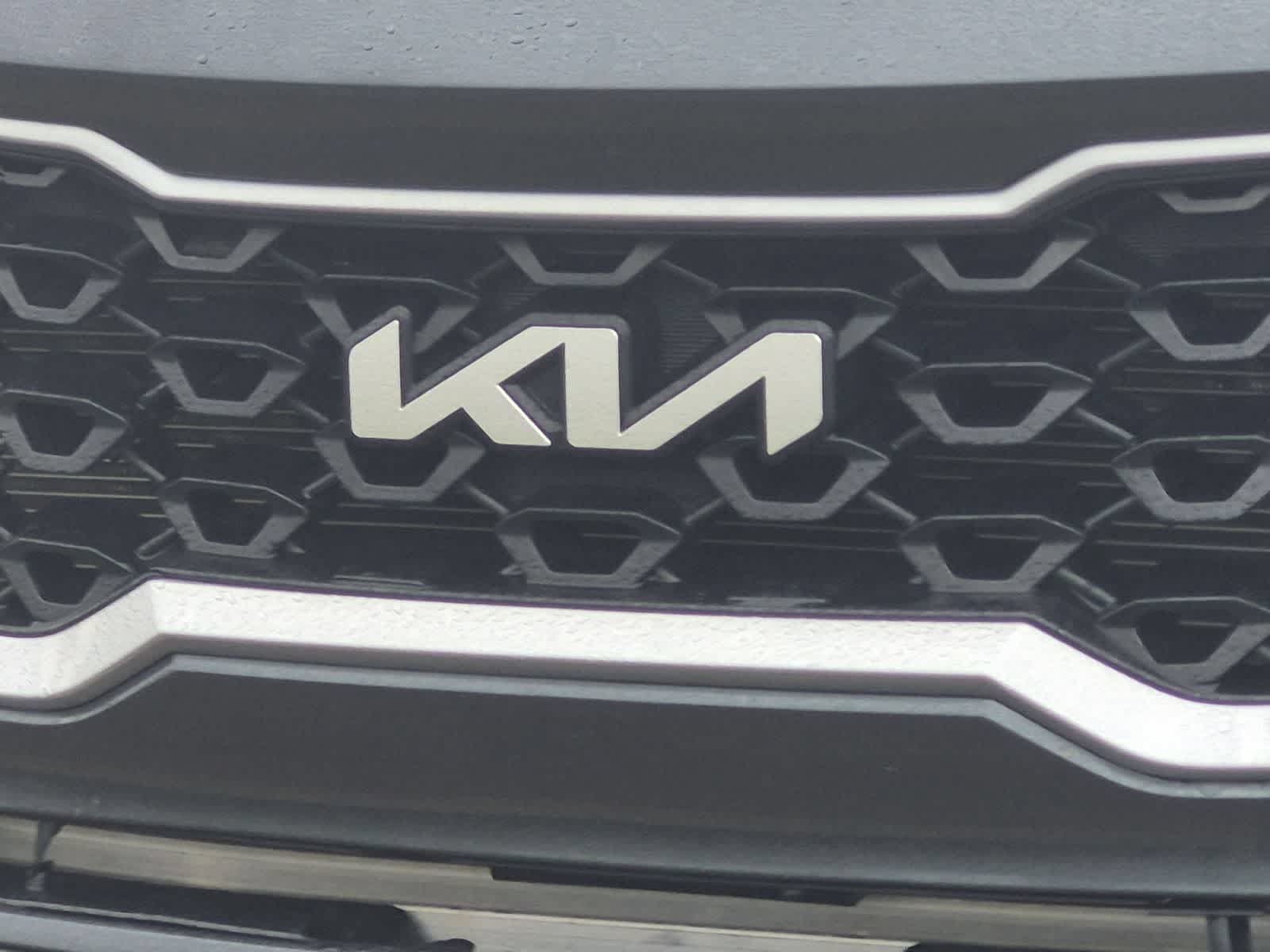Used 2023 Kia Sorento LX AWD/4WD image 12