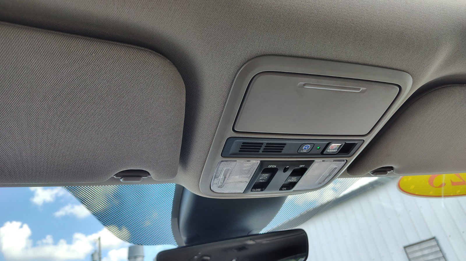 Used 2023 Honda Odyssey Elite image 45