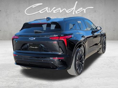 Used 2024 Chevrolet Blazer EV RS image 16