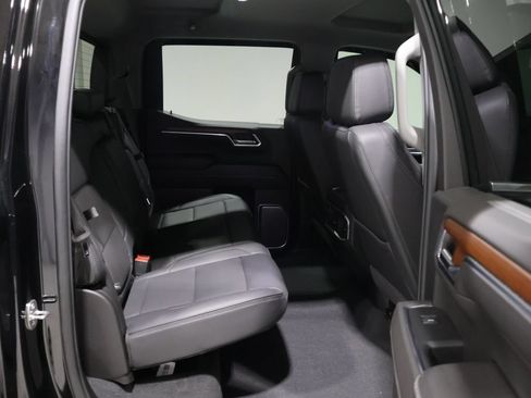 Used 2023 GMC Sierra 1500 Denali w/ Technology Package AWD/4WD image 20