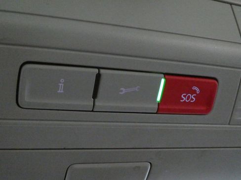 Used 2024 Volkswagen Jetta SEL image 21