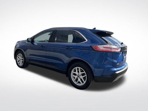 Used 2021 Ford Edge SEL w/ Convenience Package image 3