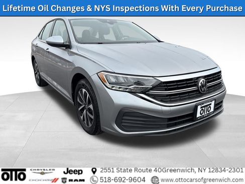 Used 2024 Volkswagen Jetta S image 1