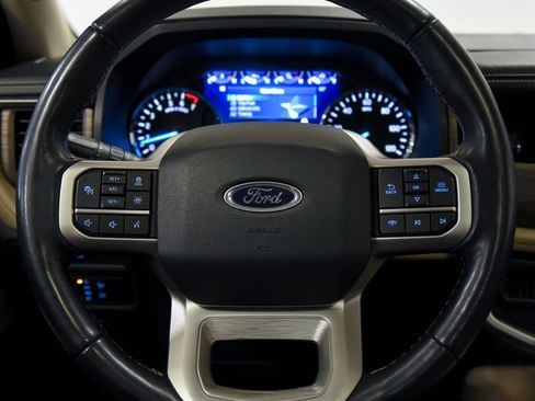 Used 2024 Ford Expedition Limited AWD/4WD image 31