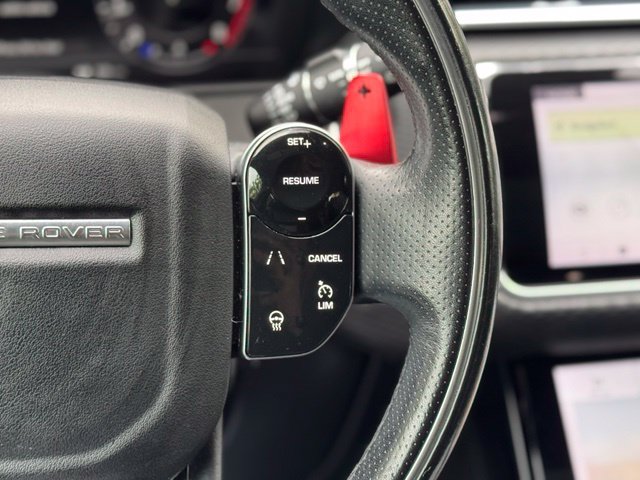Used 2018 Land Rover Range Rover Velar R-Dynamic SE AWD/4WD image 24