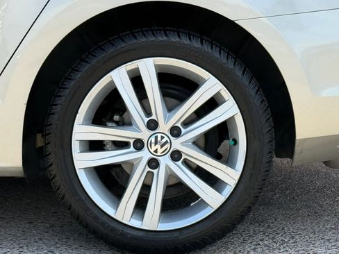 Used 2015 Volkswagen Jetta TDI SEL image 27