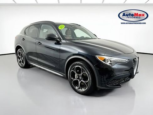 Used 2023 Alfa Romeo Stelvio Ti AWD/4WD image 1