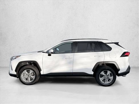 Used 2024 Toyota RAV4 XLE image 4