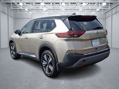 Used 2021 Nissan Rogue SL w/ Premium Package AWD/4WD image 7
