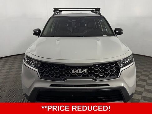 Used 2022 Kia Sorento S AWD/4WD image 2
