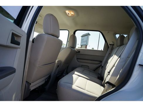 Used 2011 Ford Escape 2WD Hybrid image 18