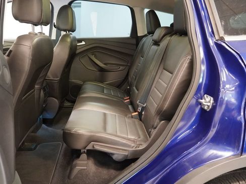 Used 2015 Ford Escape Titanium w/ Equipment Group 301A AWD/4WD image 18