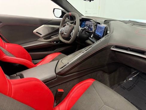 Used 2022 Chevrolet Corvette Stingray w/ Z51 Performance Package image 30
