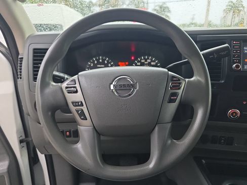 Used 2021 Nissan NV 2500 SV RWD image 26