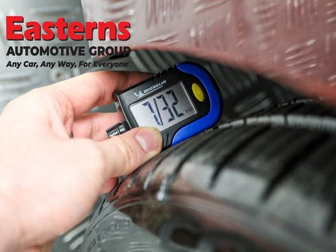 Used 2023 BMW M440i Coupe w/ Premium Package image 27